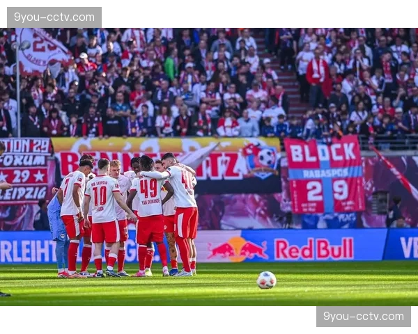 莱比锡客场0-1不敌斯图加特，欧冠席位争夺受挫